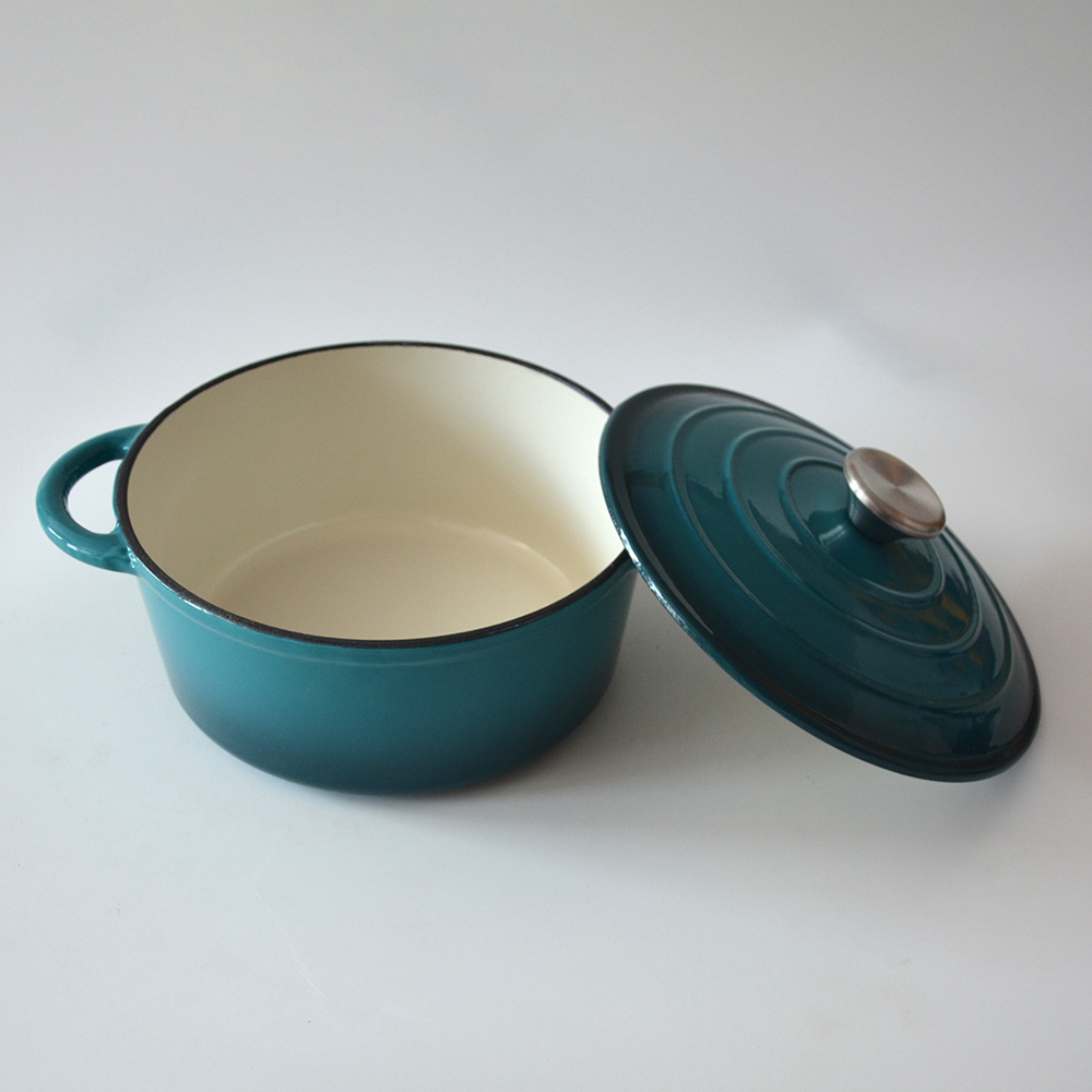 Ge&euml;mailleerde gietijzeren braadpan