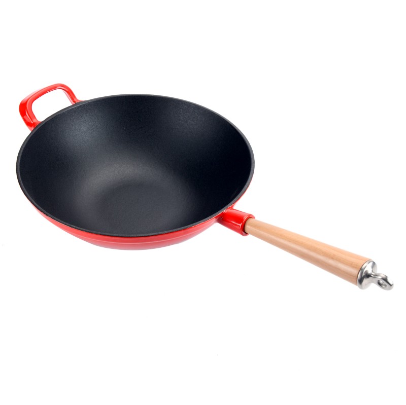 Ge&euml;mailleerde gietijzeren wok met houten handvat