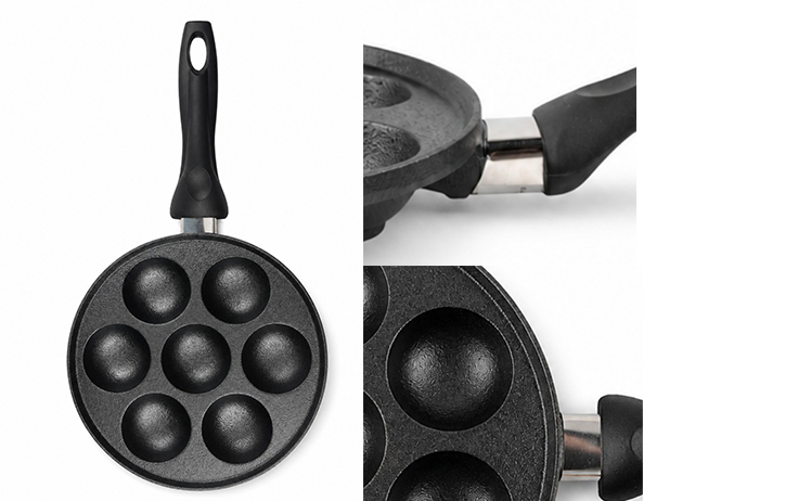 Gietijzeren pan met 7 gaten