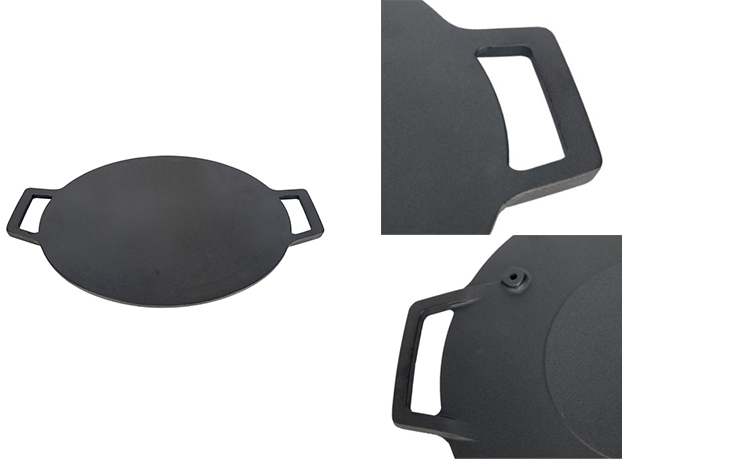 Gladde gietijzeren bakplaat van 42 cm met dubbele handgrepen